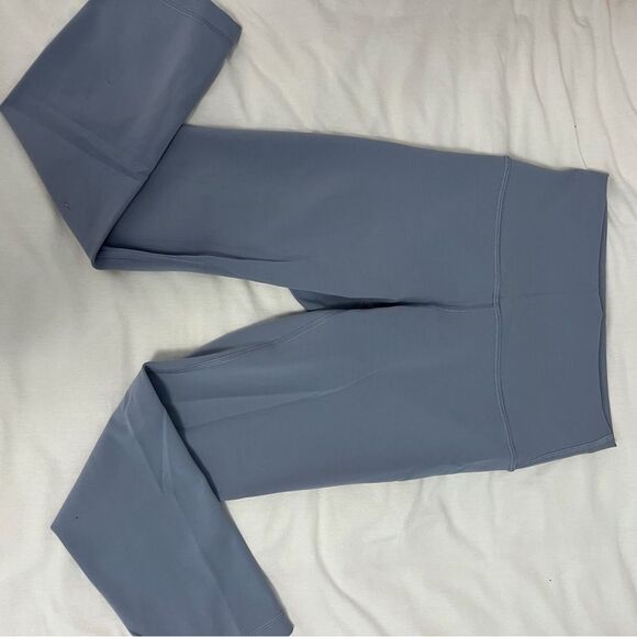 Lululemon wunder train high rise crop 21” leggings - Picture 6 of 6